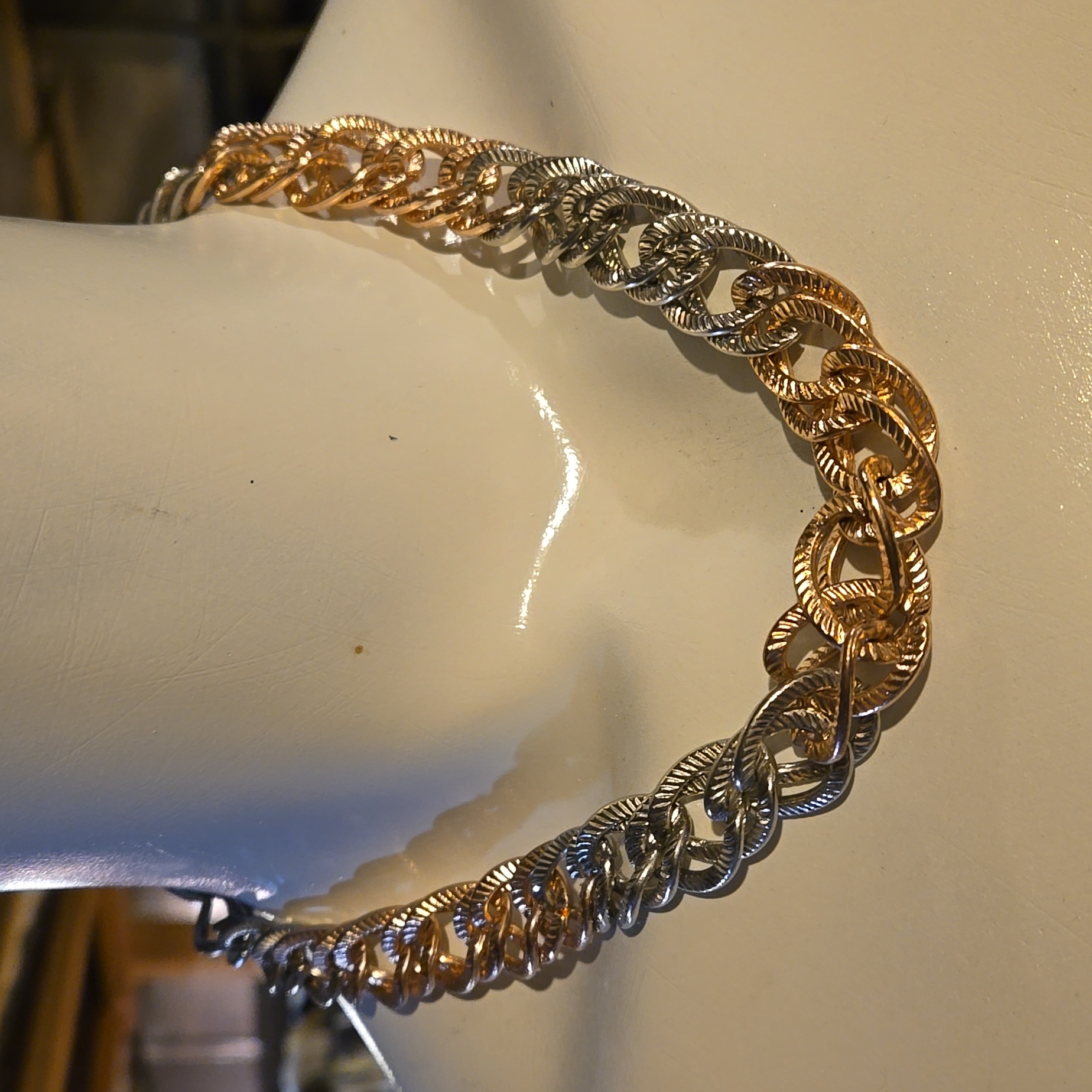 2-Tone Silver And Gold Thick Chain 8$